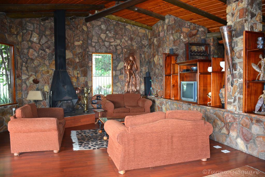 La Montagne Guest Lodge Hartbeespoort Εξωτερικό φωτογραφία